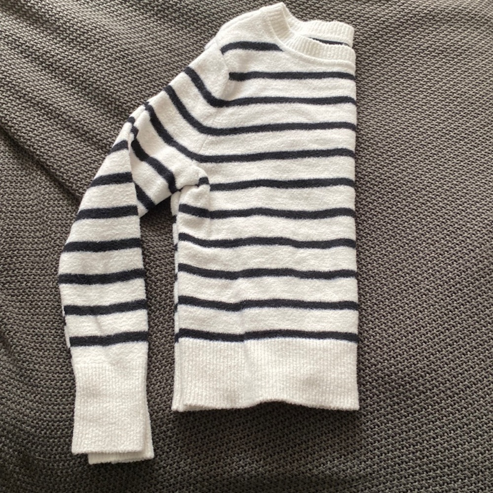Banana Republic sweater